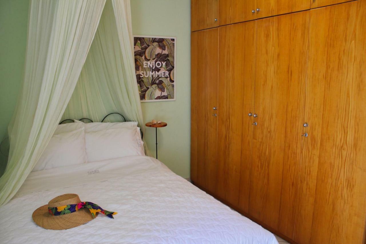 Fokais Beach Apartment Néa Fókaia Buitenkant foto